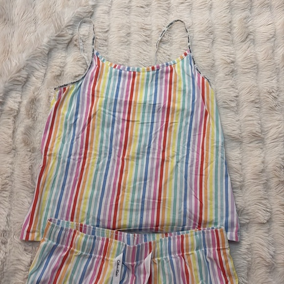 Calvin Klein Striped Pajama Set –Size M | Cotton | Cute & Cozy Sleepwear | - Picture 3 of 9